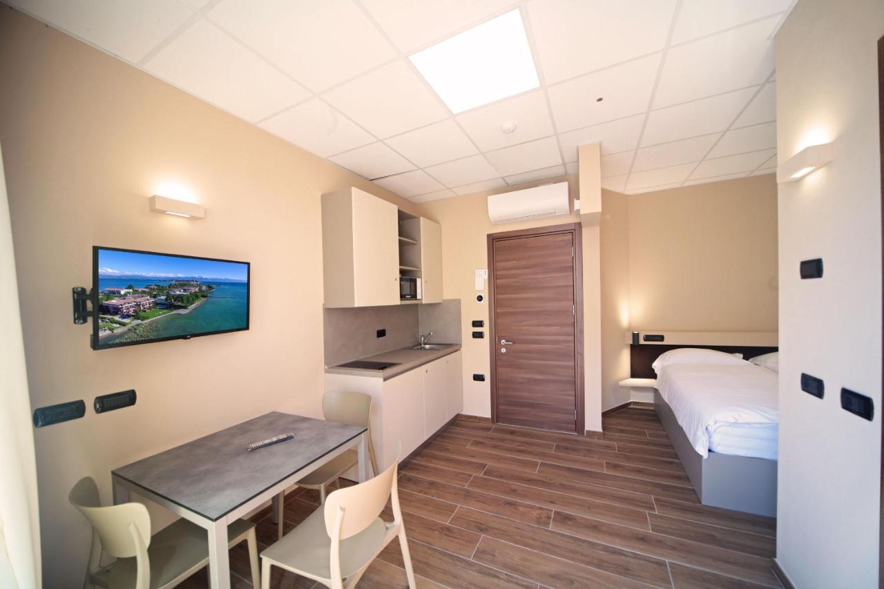 Smeraldo Dip Villa Canneto Sirmione Ngoại thất bức ảnh